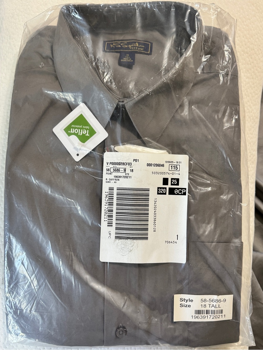 LOT OF 2 - Men's Dress Shirts